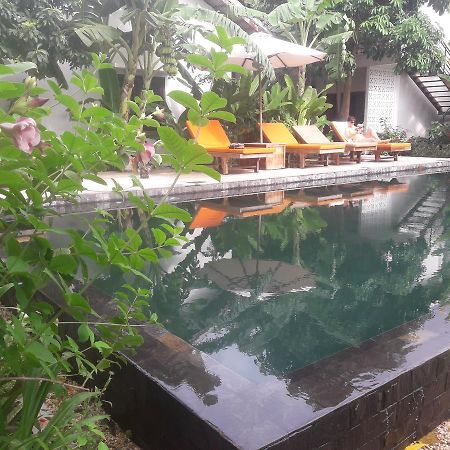The Orientation Lodge Siem Reap Bagian luar foto