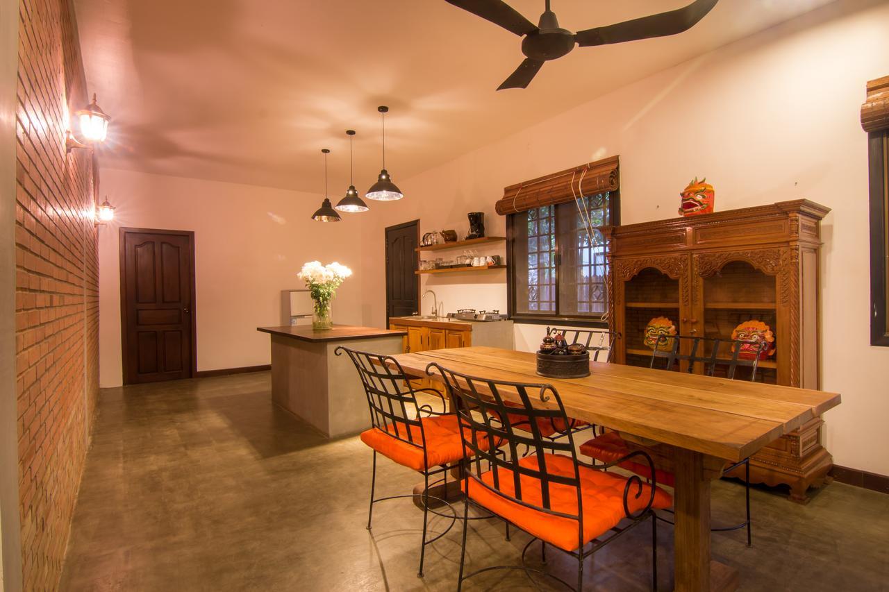 The Orientation Lodge Siem Reap Bagian luar foto