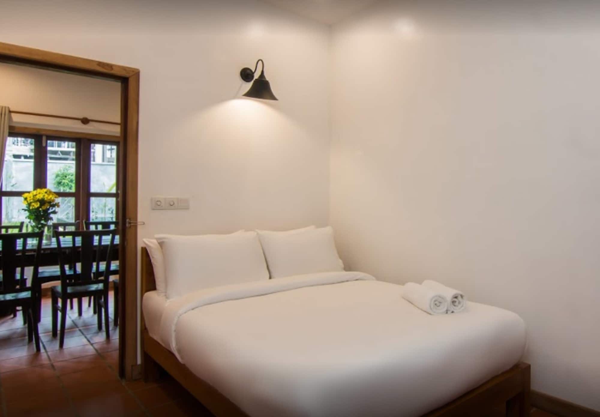 The Orientation Lodge Siem Reap Bagian luar foto