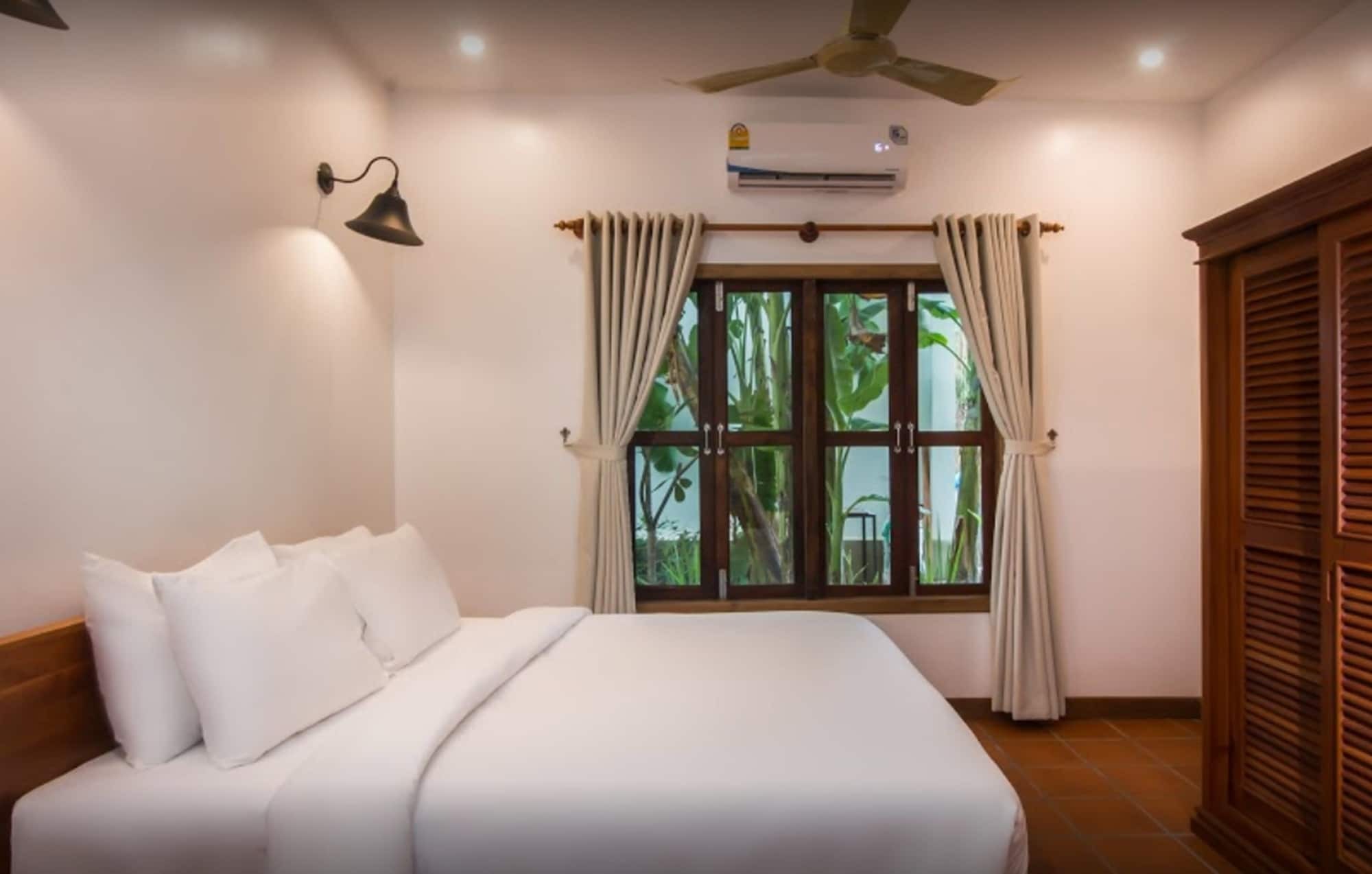 The Orientation Lodge Siem Reap Bagian luar foto